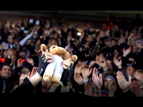 R.Charleroi.S.C. - R.Mouscron.P. Compil' + jet d'objets sur le terrain By ulien Trips