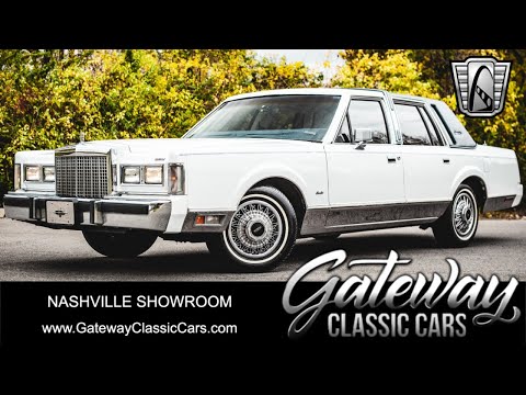 1985 Lincoln Town Car (CC-1925416) for sale in O'Fallon, Illinois