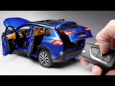 Unboxing of Toyota Corolla Cross 1:18 Scale Diecast Car (Highly Detailed Model)
