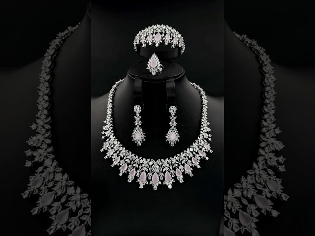 طقم زيركون فضي مكس وردي أنيق بإصدار خاص دقة الماس...