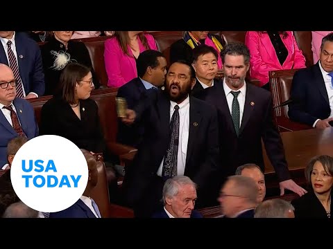 Democratic Rep. Al Green removed during President Trump's speech USA TODAY