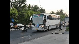 Download lagu Rombongan 4 Bus Purnayasa masuk bakpia 25 Jogja bonus Telolet mp3 Download lagu Rombongan 4 Bus Purnayasa masuk bakpia 25 Jogja bonus Telolet mp3