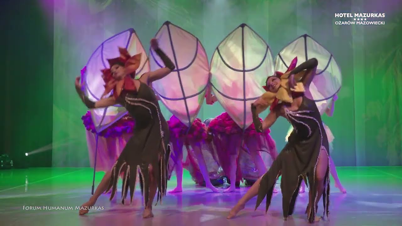 XLVIII Forum Humanum Mazurkas- ”Alicja w krainie czarów” KIELECKI TEATR TAŃCA 5