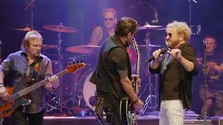 Kings of Chaos Perform "Loud" with Sammy Hagar