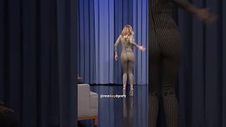 Miley Cyrus is so good at charades😭#jimmyfallon #mileycyrus