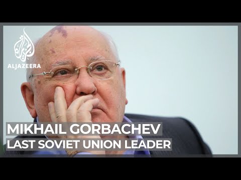 Mikhail Gorbachev: West hails former Soviet leader 'statesman'