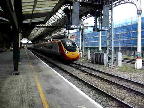 390038 "City of London"  Departs Preston 10/04/09