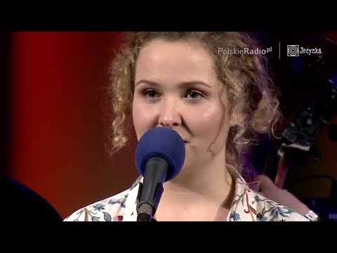 Czas rozpalić piec - wyk. Karolina Gwóźdź sł. J. Wołek muz. W. Nahorny