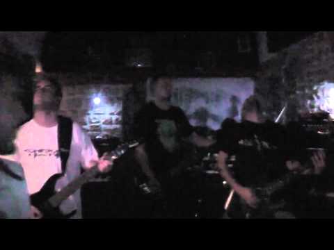 CONFRONT HATE - Arcádia Rock Bar - FARO - PORTUGAL 19.11.2011 (Thrash/Groove Metal)