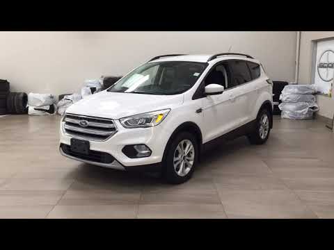 2017 Ford Escape SE Review