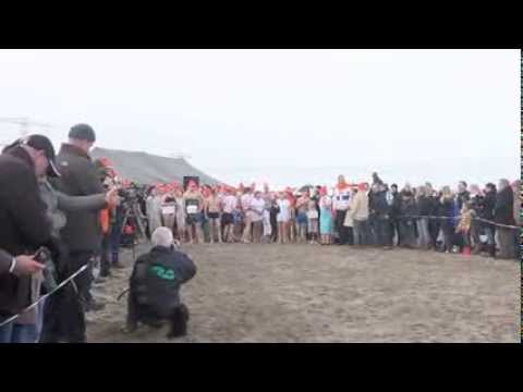 nieuwjaarsduik Hooge en Lage Zwaluwe