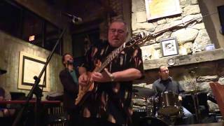 Duke Robillard - Monster Mike Welch - Nice call and refrain - Menotomy Grill - 00001