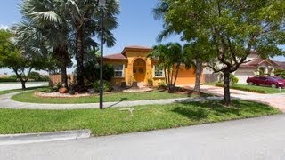 preview picture of video '8771 SW 212th Terrace Cutler Bay, FL 33189 | RESF.COM'