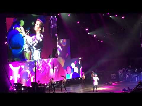 Helena Vondráčkova - nebudeme sedět doma - megakoncert Rádia čas 30.11.2019