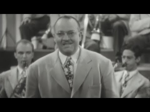 Pee Wee Hunt - Little Man with the Hammer (1943)