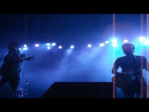 Arctic Monkeys - Riot Van (Subtitulado) (Live San Francisco 2006)