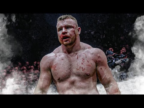 The Russian bare knuckle KNOCKOUT KING hospitalising everyone 😳