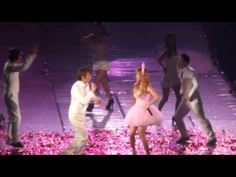 [Fancam] 100417 Jessica SNSD - Barbie Girls ft.Key@1st Asia tour in Shanghai
