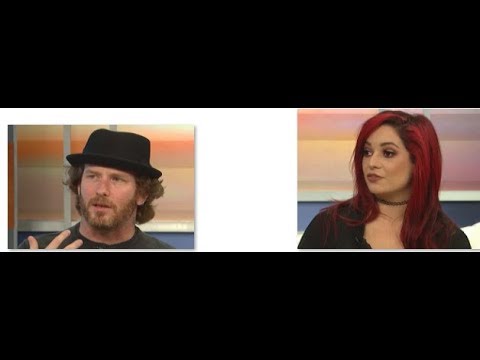 Slipknot vocalist Corey Taylor gets engaged to girlfriend Alicia Dove....!