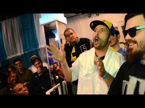 Johnny Voss vs James Roig