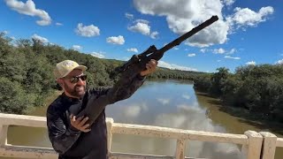 Pesca Magnética com super imã resultou em muitos achados no fundo do rio 