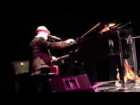 Early Elton Trio (feat. Jeff Kazee) - Talking Old Soldiers 5/16/14