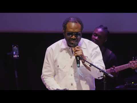 Cobhams Asuquo - Stand Strong by Davido (Live Performance at Songs & Stories with Cobhams 2025)