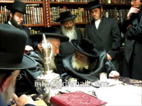 Toldos Avrohom Yitschok Rebbe Visits Vien Rebbe - Kislev 5773