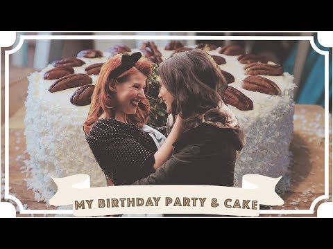 EATING THE BEST CAKE EVER // Gluten Free & Sugar Free Carrot Cake Video