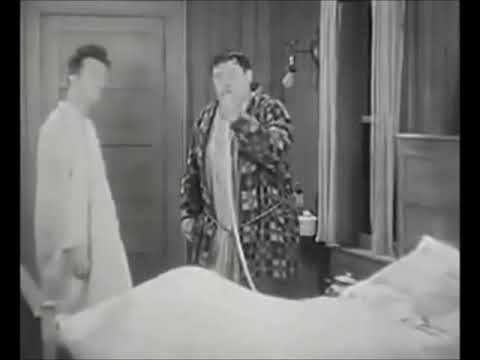 Laurel & Hardy: They Go Boom (1929)