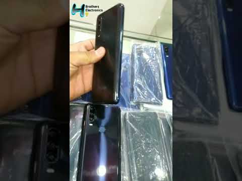 MOTO ONE ACTION 4GB/64G+128GB PRO ACTION CAMERA  PRO GAMMING MOBILE .