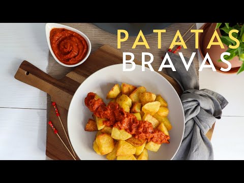 Make DELICIOUS PATATAS BRAVAS at home! (Spanish style fried potatoes with spicy tomato sauce recipe)