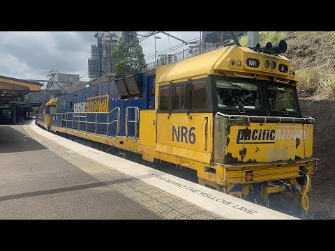 NR6 / NR88 / NR112 - 4BM4 passing Epping - 23/1/25