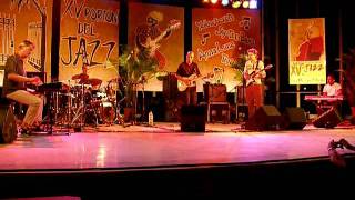 Main Island/ Jay-Tee Band/ featuring Jonn Reyna