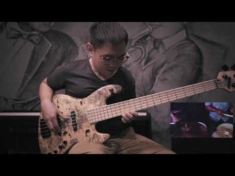 Let it out (Alissia - live at berklee college of music)  Bass cover