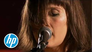 How I wrote...Cate Le Bon