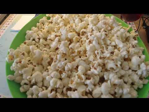 MongoTV_6335 - POPPER POPCORN OG LÆSER ANDERS AND BLADE