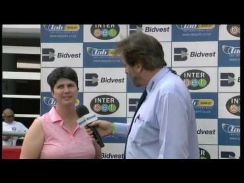 20181125 Greyville Race 6 won by AMOR ARDIENTE