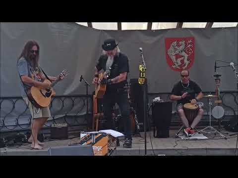 Stará škola - Stará škola Unplugged - Rogalo DC (sestřih)