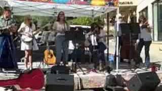 How Mtn Girls Can Love