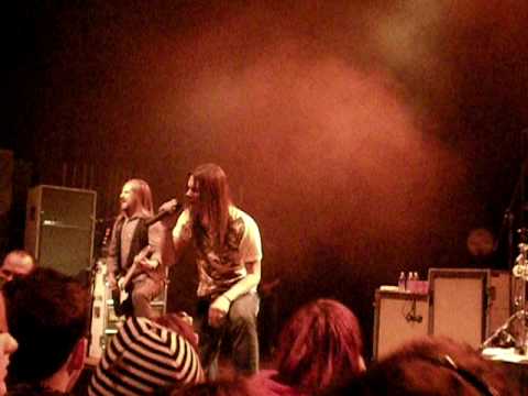 Red Jumpsuit Apparatus - "In Fate's Hands"