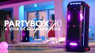 Video thumbnail for JBL PARTYBOX 710 | DEU PLAY É FESTA! | Vídeo Lifestyle by JBL