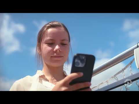 VEDETTES DE PARIS Experience