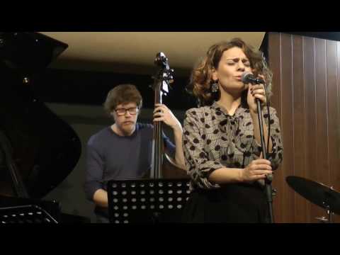 Simona Parrinello - Beatrice