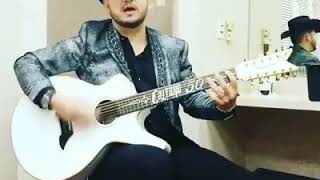 Calibre 50 (uno más que tú) guitarra