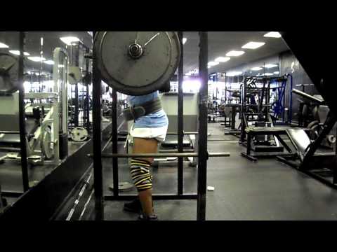 Joe Morrow 475 lbs. x 1 Rep @ 135.6 lbs. Raw (Wraps)