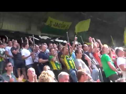 DUTCH FOOTBALL FANS 1/2