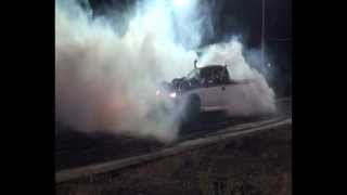 preview picture of video 'Wagin Burnouts 2012 - Highlights'