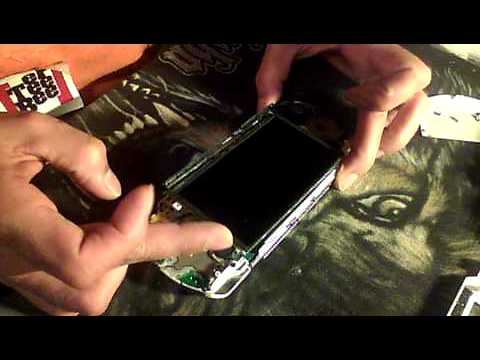 dissembling the psp 3000 for modding part 1. by lobo
