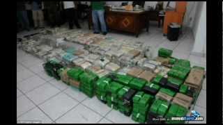 DRUG LORD $205,000,000 CASH in room EL CHAPOs Villa &amp; guns Kingpins property